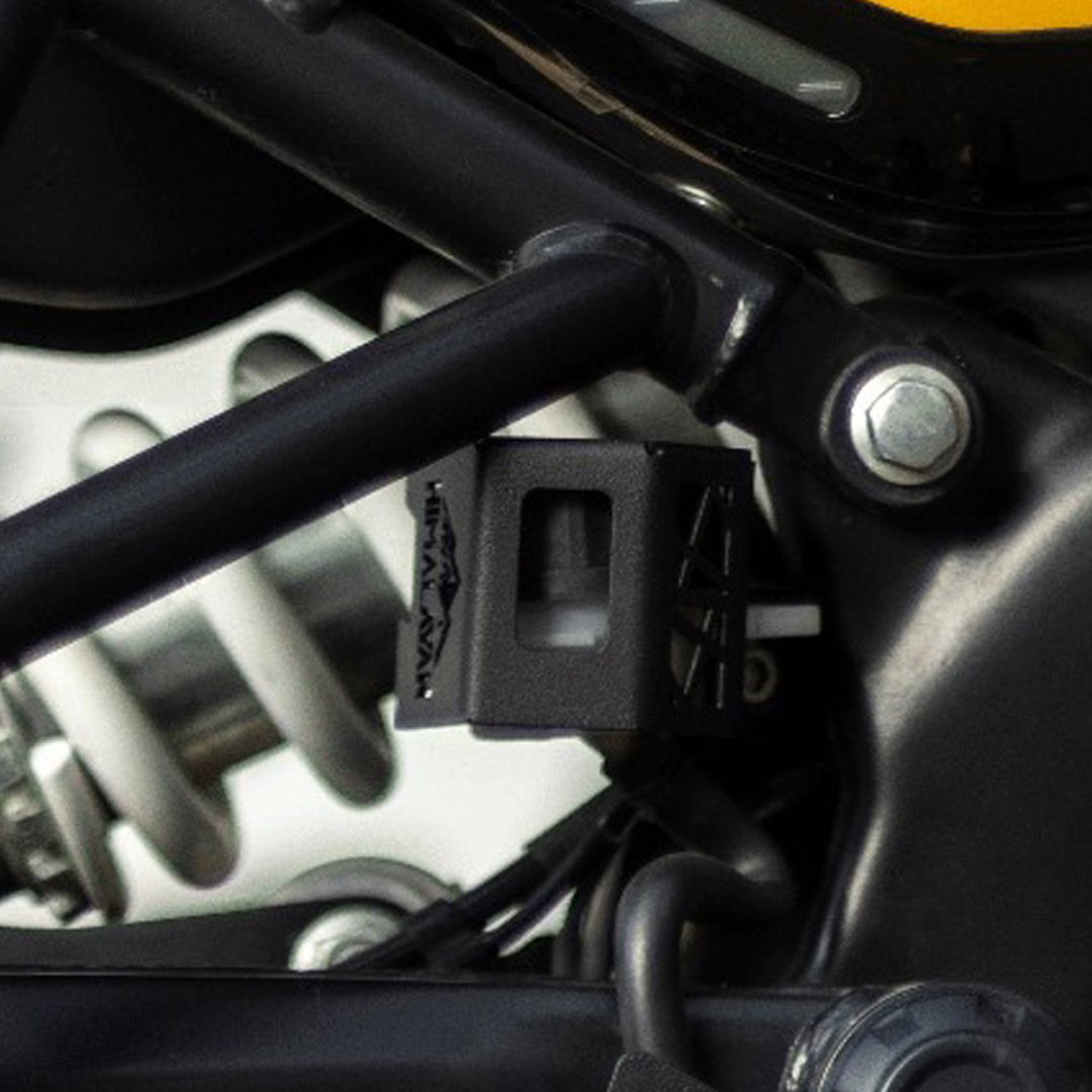 HR-HIM 450 REAR FLUID RESERVOIR COVER-MOTOR CYC ACC-BLK